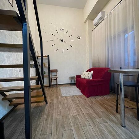 2-Х Уровневая Квартира 100М От Трц Французский Бульвар,Неврологія! Carcóvia Exterior foto